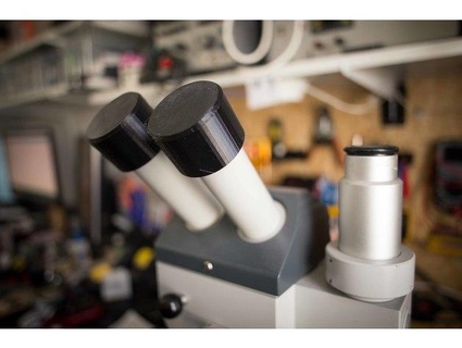 microscope oculaire protection casquette zéfram Cochrane 3d print model - Mito3D