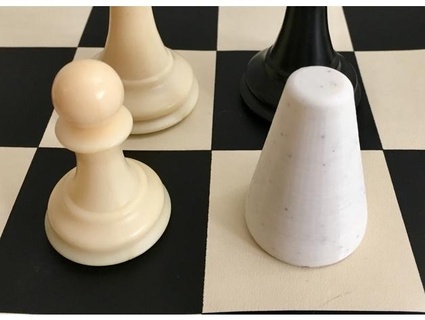 minimalista ajedrez conjunto cordero 3d print model - Mito3D