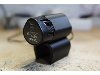 Makita 10 8v Batterie Halter Unterstützung Fahrrad Rahmen Nagelarbeiten 3d print model - Mito3D
