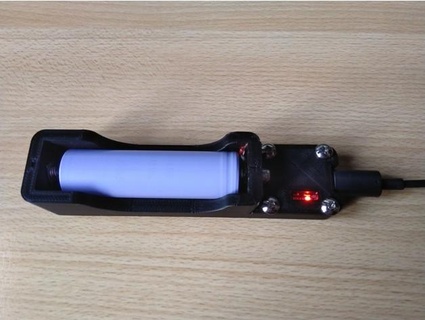 18650 batteria caricabatterie crisve 3d print model - Mito3D