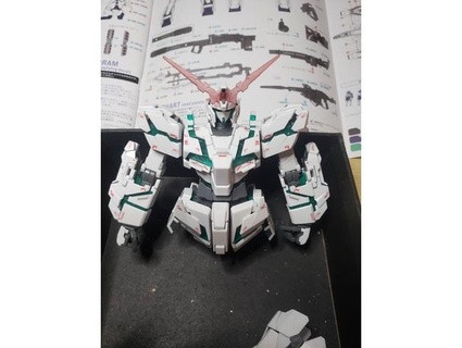 Gundam Einhorn öffnen Flosse san 3d print model - Mito3D