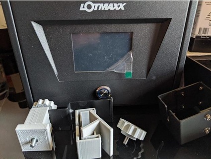Lotmaxx ch 10 ajudantes bitbucket genérico 3d print model - Mito3D