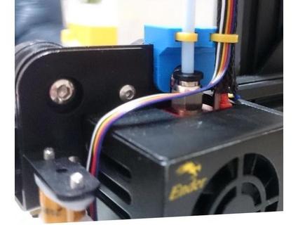 Hotend Bowden kablolar Kulp destek ender 3 profesyonel tom666 3d print model - Mito3D