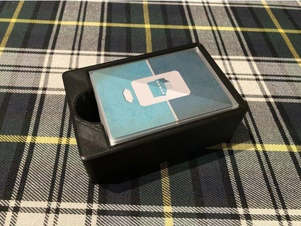 mars lacerda card holder eddiecoast 3d print model - Mito3D