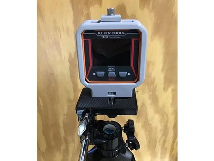 klein Thermal Kamera Stativ montieren Gehege damianb2 3d print model - Mito3D