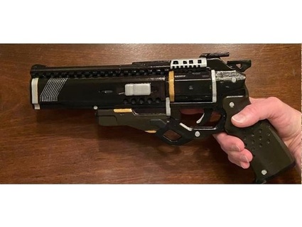 destiny 2 seventh seraph officers revolver hand cannon jokerbingo 3d print model - Mito3D