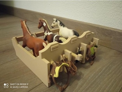box de cheval triple tomunder3 3d print model - Mito3D