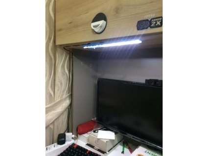 simple desk lamp dem1rtalha 3d print model - Mito3D