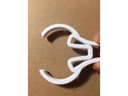 simple plant clip herfer3d 3d print model - Mito3D