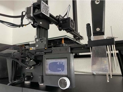 lcd monitor sobresalir montar crealidad cr 10 mvahagn 3d print model - Mito3D