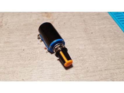 potentiometer knob 4mm shaft andrewdl 3d print model - Mito3D