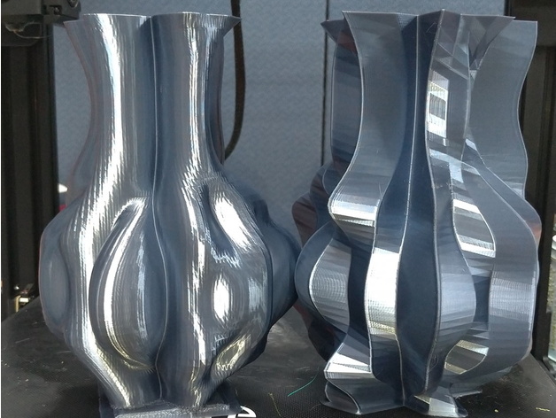 verzerrt Vase justinsdk 3D print model - Mito3D