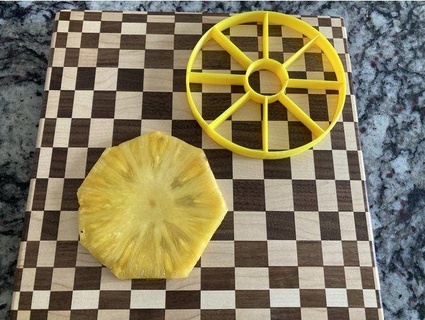 fruit pineapple slice corer segmenter darklaser 3d print model - Mito3D