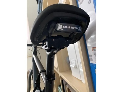 airtag bicycle hidden saddle holder transmitt0r 3d print model - Mito3D