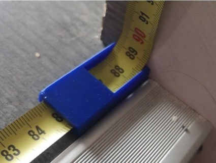 indicatore mesure interno versare metro ruban misurazione nastro yoshi3dcreations 3d print model - Mito3D