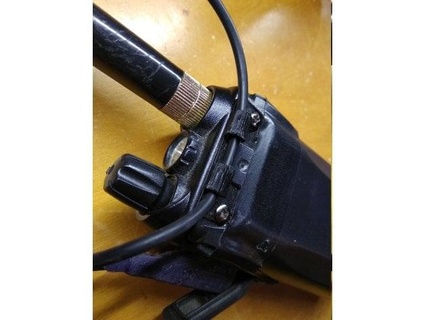 baofeng uv 82 câble protecteur agrafe gkatev 3d print model - Mito3D