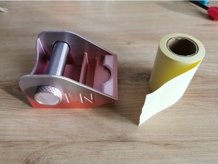 scolare rulli post it roll dispenser spoutt design 3d print model - Mito3D