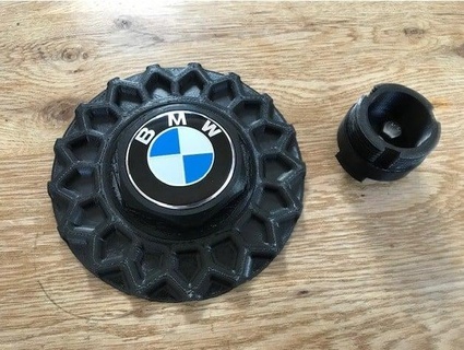 BMW e30 bbs rz stil 5 merkez hub şapka 15 ingilizce 3d print model - Mito3D