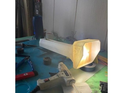 Disko Elysium Taschenlampe geck 3d print model - Mito3D