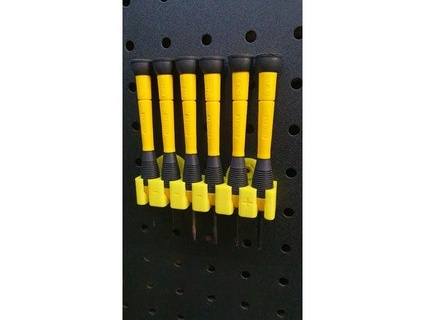 pegboard small screwdriver rack ozz1kbm 3d print model - Mito3D