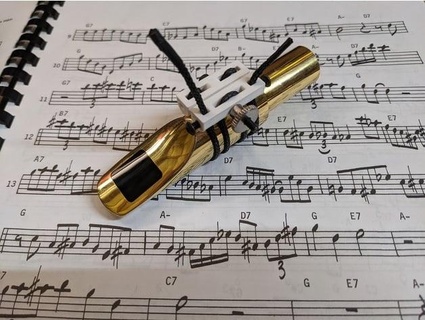 adjustable string ligature saxophone clarinet nickcnc 3d print model - Mito3D