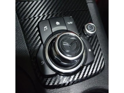 Mazda 3 mostradores Navegaci navegação mazaias 3d print model - Mito3D