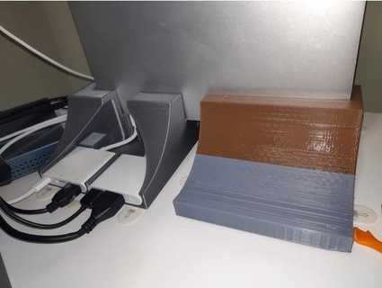 grosso macbook 2019 dock coreyoconnor 3d print model - Mito3D