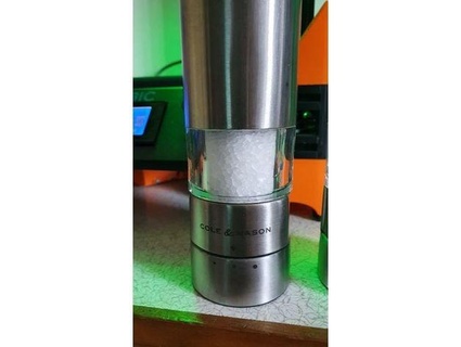 cole & mason salt pepper mills button gnattycole 3d print model - Mito3D