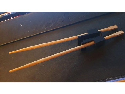 wearable chopstick trainer phawn 3d print model - Mito3D