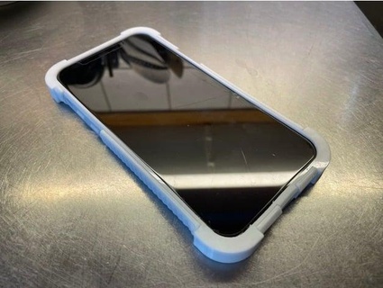 escabroso iphone 12 caso funda estrato 3d print model - Mito3D