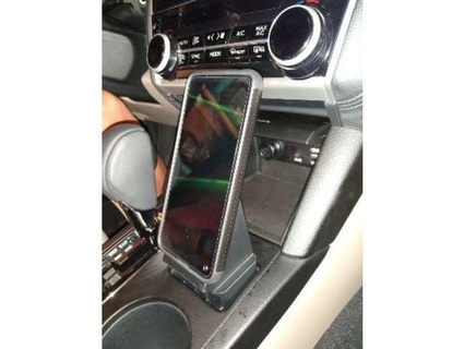 Subaru Outback 2018 Telefon Center Konsole montieren magnetisch pjemand 3d print model - Mito3D