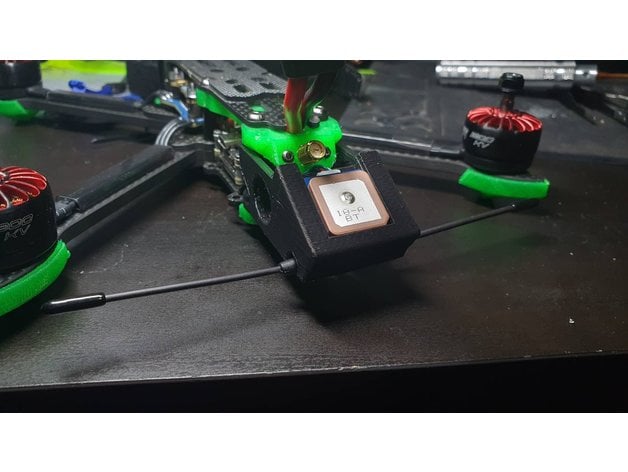 bn 220 GPS tbs feux croisés arrière monter iflight nazgul5 xl5 v5 byteslinger 3D print model - Mito3D