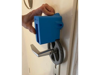 knob door opener v1 piotrchr 3d print model - Mito3D