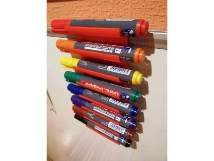whiteboard marker holder 8 pens using hook magnet rhonan 3d print model - Mito3D