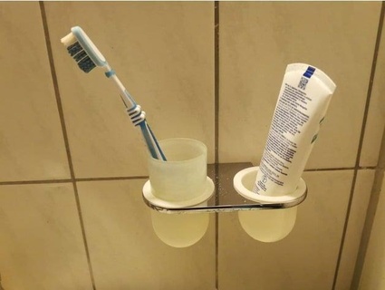 brosse dents tasse donjoergo 3d print model - Mito3D