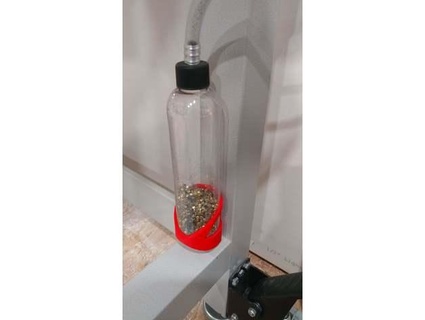 hornady primer bottle holder 12mm magnets ronaldlw 3d print model - Mito3D