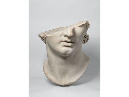 fragmentaire colossal tête jeunesse sculpture femalite 3d print model - Mito3D
