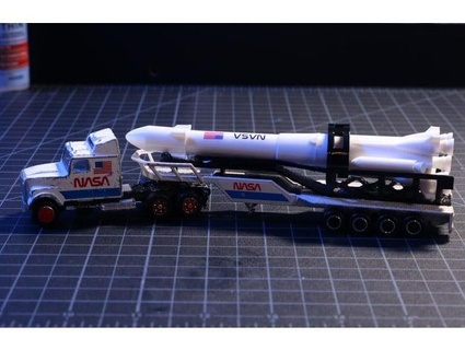 1 87 escala nasa batonista cohete lanzamiento jaula diecastr3d 3d print model - Mito3D