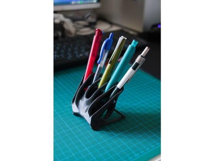 generative pen holder karmmah  3d print model - Mito3D