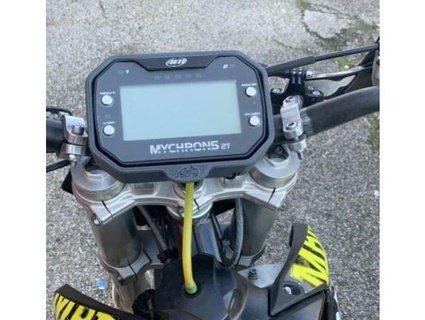 aim mychron5 case sacre moped 3d print model - Mito3D