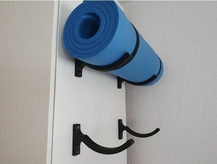 yoga mat wall mount plasticdesigner 3d print model - Mito3D