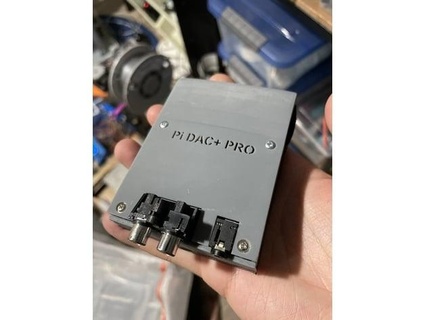 iqaudio dac+ pro pi zero w battery case tensorvortex  3d print model - Mito3D