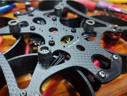 Drohne Füße 10mm m3 16mm Schraube Finanzen 3d print model - Mito3D