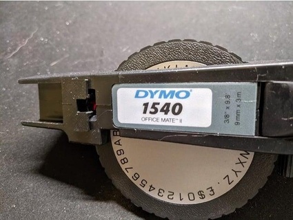 guía rail dymo 1540 asharpe 3d print model - Mito3D