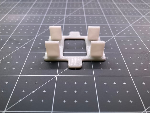 deck cards stand 20mm depth bigfoott 3D print model - Mito3D