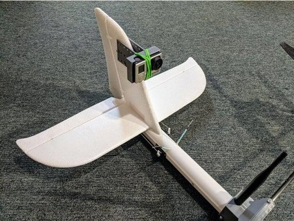 Go Pro monter rc avion verticale stabilisateur brodo78 3d print model - Mito3D