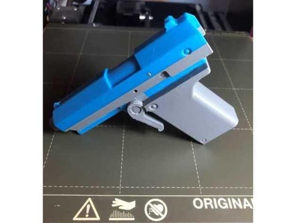 Rost Saft halb automatisch Pistole Goldzitterer 3d print model - Mito3D