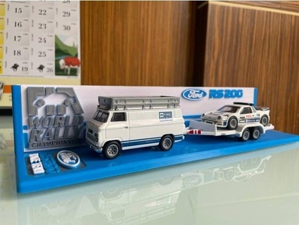 heiße Reifen Ford rs200 Mannschaft Transport Anzeige Base gigapenguin3dprinting 3d print model - Mito3D