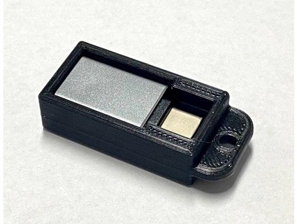 usb-c usb-a dongle holder koldhate 3d print model - Mito3D