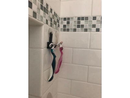 shower suction cup razor holder keyarra 3d print model - Mito3D